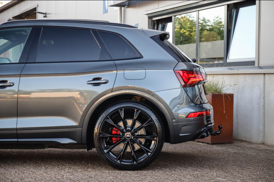 Audi Q5 55 TFSI e Quattro Competition S Edition S-Line 367pk Automaat|Luchtvering|Panoramadak|Virtual Cockpit|OLED Matrix|Trekhaak