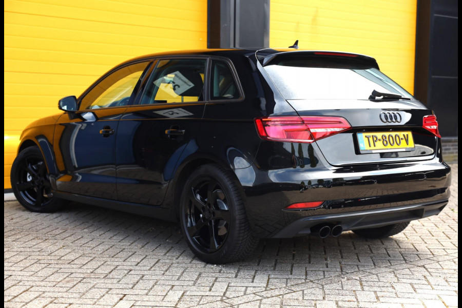 Audi A3 Sportback 1.5 TFSI BLACK Edition / Aut / Navi / Cruise Control / Sportstoelen / Isofix / Led / Pdc / Allu Velgen