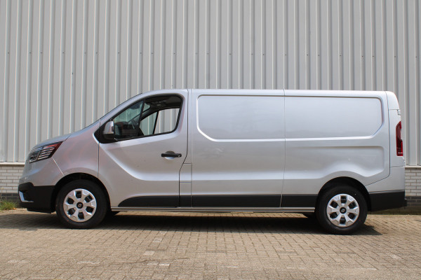 Renault Trafic 2.0 Blue dCi 130 T30 L2H1 Advance | Trekhaak | Airco | PDC | LED | Cruise | All Seasons |