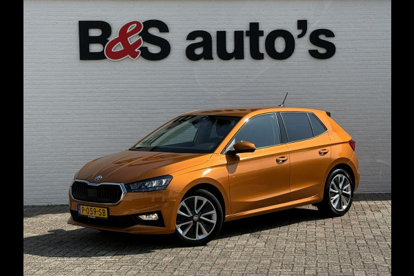 Škoda Fabia 1.0 TSI Ambition Carplay DAB Adaptive cruise Pdc voor en achter Lane assist