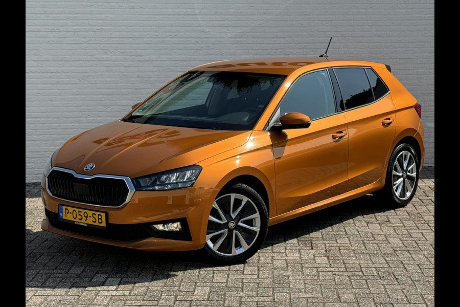 Škoda Fabia 1.0 TSI Ambition Carplay DAB Adaptive cruise Pdc voor en achter Lane assist