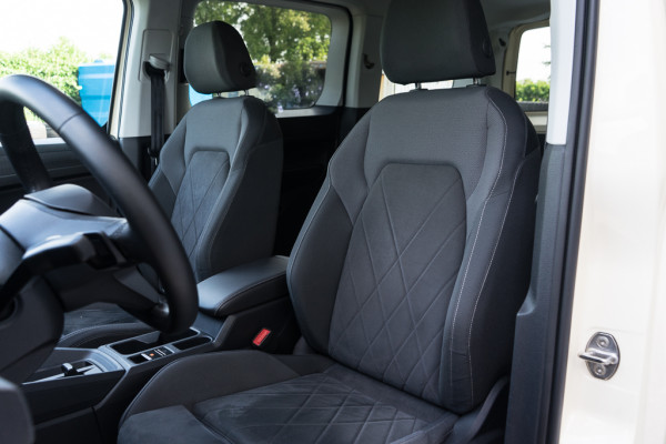 Volkswagen Caddy Cargo Maxi 2.0 TDI / Adaptive Cruise Control/ Touch Navigatie/ Comfort stoelen met massagefunctie/ 90kW (123PK)