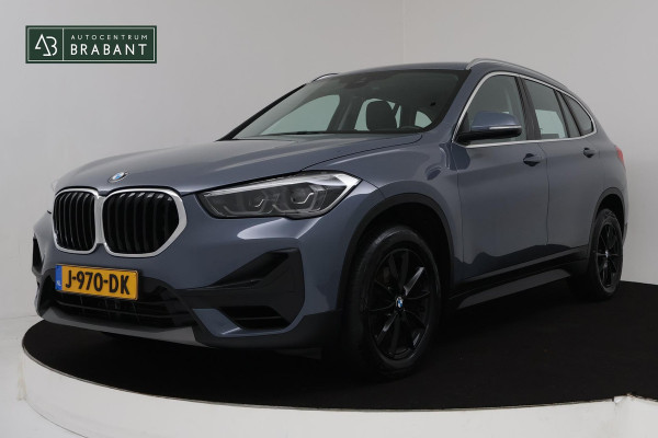 BMW X1 SDrive18i High Executive Edition Sport (NAVIGATIE, STOELVERWARMING, PDC, CLIMATE, NL-AUTO, DEALER ONDERHOUDEN)