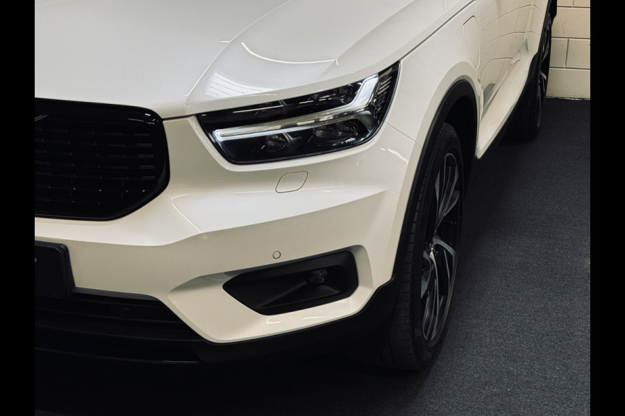 Volvo XC40 1.5 T4 Recharge R-Design | 20" | Panorama | harman/kardon