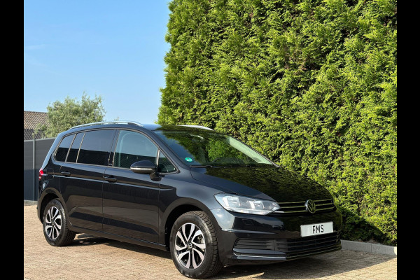 Volkswagen Touran 1.5 TSI Active 7persoons CarPlay 150pk