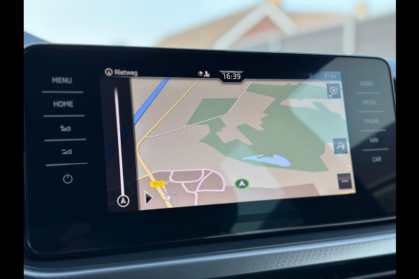 Škoda Kamiq 1.5 TSI ACT Sport CarPlay 150pk