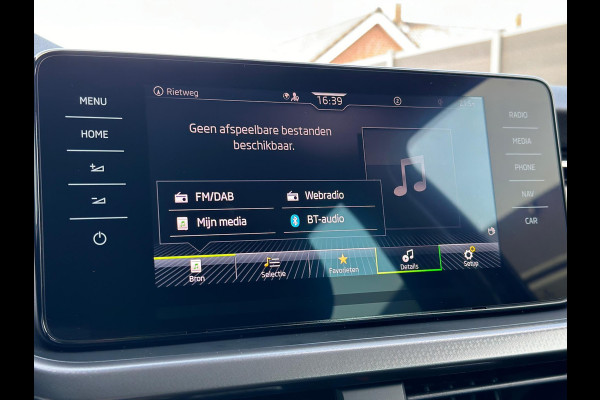 Škoda Kamiq 1.5 TSI ACT Sport CarPlay 150pk