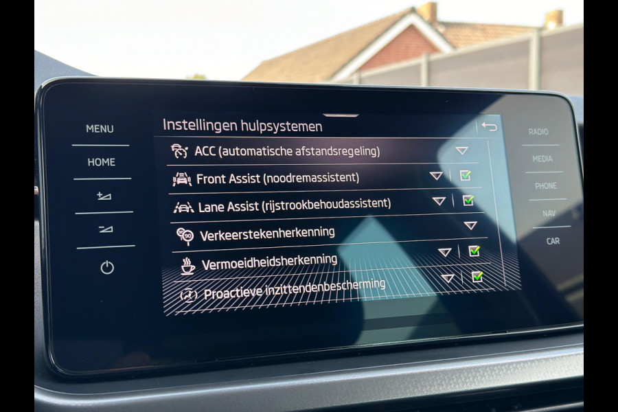 Škoda Kamiq 1.5 TSI ACT Sport CarPlay 150pk