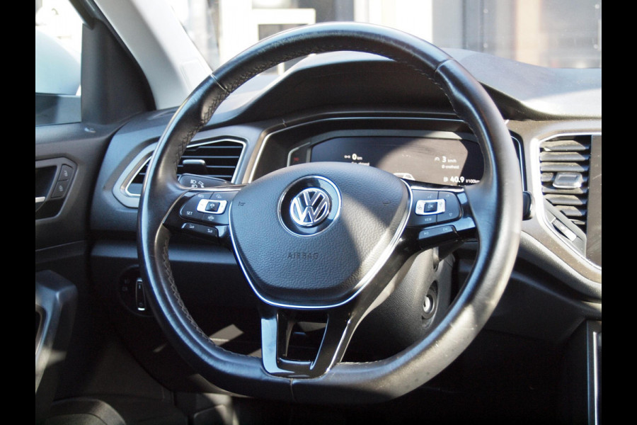 Volkswagen T-Roc 1.0 TSI Style | Apple Carplay | Camera | Cruise Control | Virtual Cockpit |