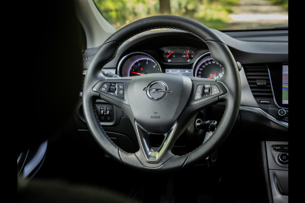 Opel Astra 1.6 CDTI Business+ Navigatie|Bluetooth