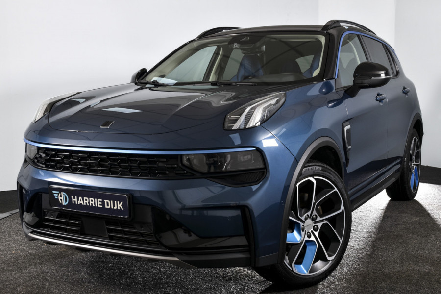 Lynk & Co 01 1.5 PHEV 261PK MY22 | 360 Camera | 7.4 kWh boordlader | S/K-panodak | Adapt. Cruise | Memory | Elek. klep | LM 20" | 1865