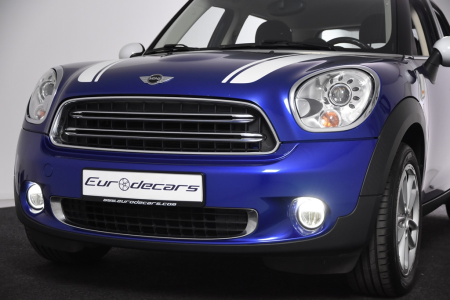 MINI Countryman 1.6 Cooper Automaat *Harman/Kardon*Bi-Xenon*Navi*Stoelverwarming*