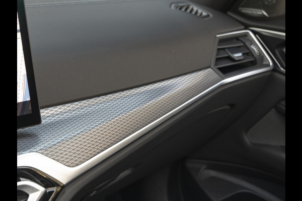 BMW 4 Serie Cabrio M4 xDrive Competition - Widescreen - Stoelventilatie - Driving Ass Prof