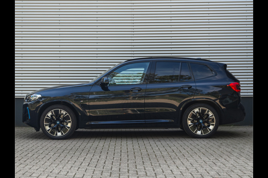 BMW iX3 Facelift - High Executive - Trekhaak - M-Sport