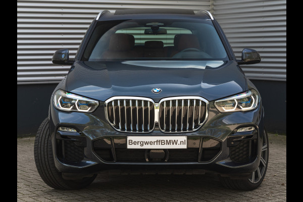 BMW X5 xDrive40i M-Sport - 7-Zits - NP155.000 - Massage - Trekhaak - 7p