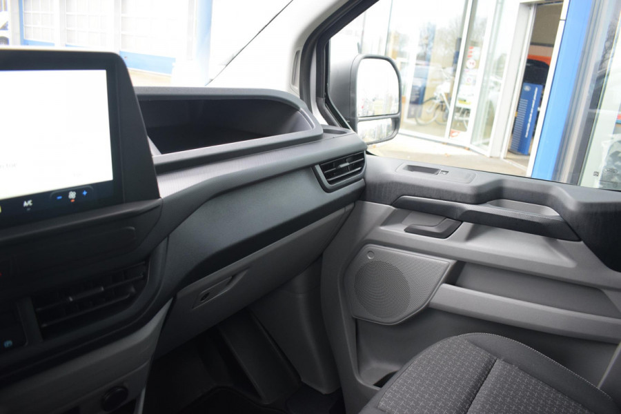 Ford Transit Custom 320 2.0 TDCI L2H1 Trend | NIEUW | Automaat 136pk | 13 inch scherm | Camera | 4-weg verstelbare bestuurdersstoel met bijrijdersbank | reservewiel | LED koplampen | Cruise Control |