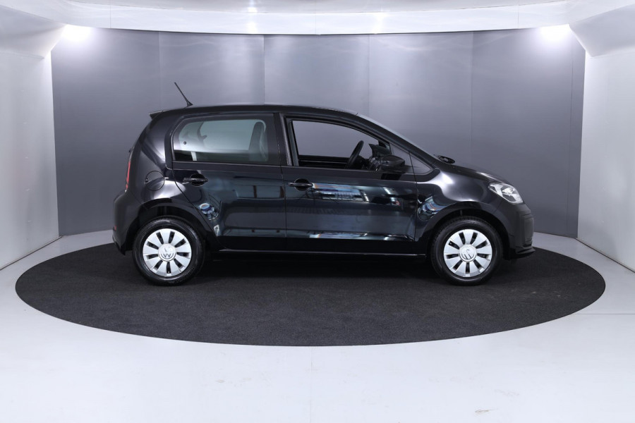 Volkswagen up! 1.0 65 pk | Verlengde garantie | Navigatie via App | Autom. airco | Cruise control | Achteruitrijcamera |