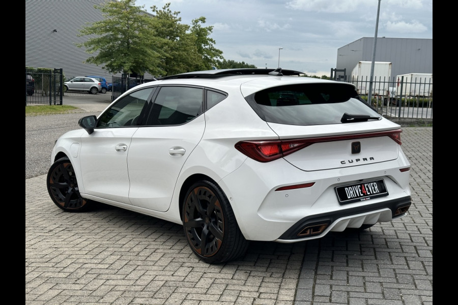 CUPRA Leon 1.4 e-Hyb VZ 245 PANO CLIMATE ACC CAMERA PDC NAVI SPORTVELGEN