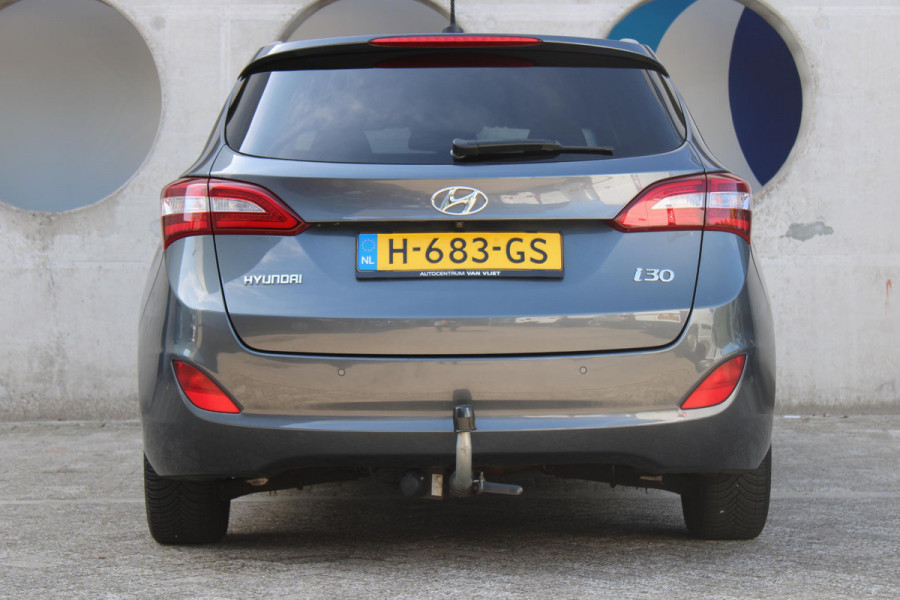 Hyundai i30 Wagon 1.6 GDi Business Edition | NAVIGATIE | ACHTERUITRIJCAMERA | 1400 KG TREKGEWICHT |