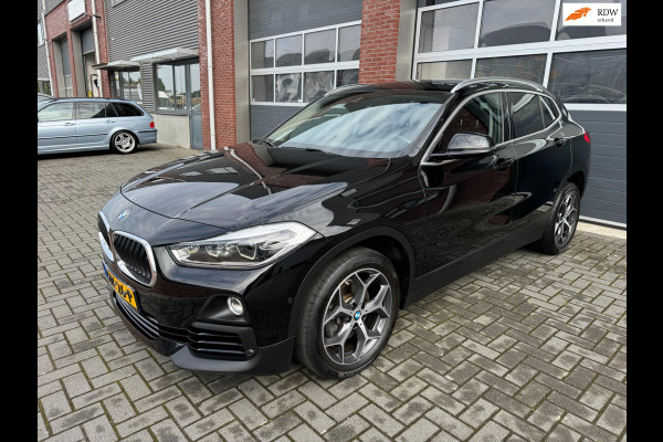 BMW X2 SDrive18i AUT High Executive LED Navi Camera Stoelvw