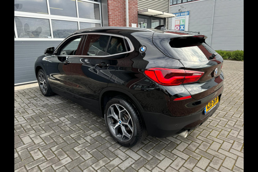 BMW X2 SDrive18i AUT High Executive LED Navi Camera Stoelvw