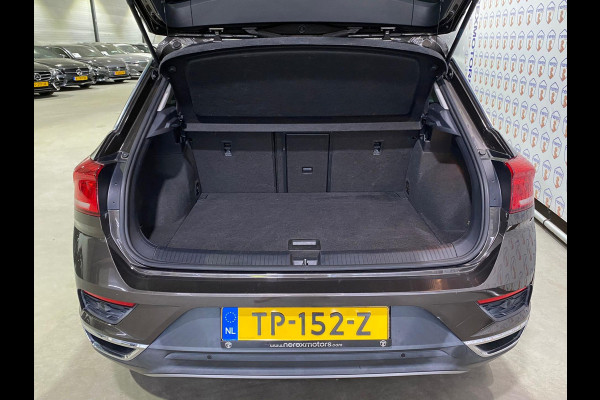 Volkswagen T-Roc 1.5 TSI Style Aut.| Navigatie | Camera | Apple carplay