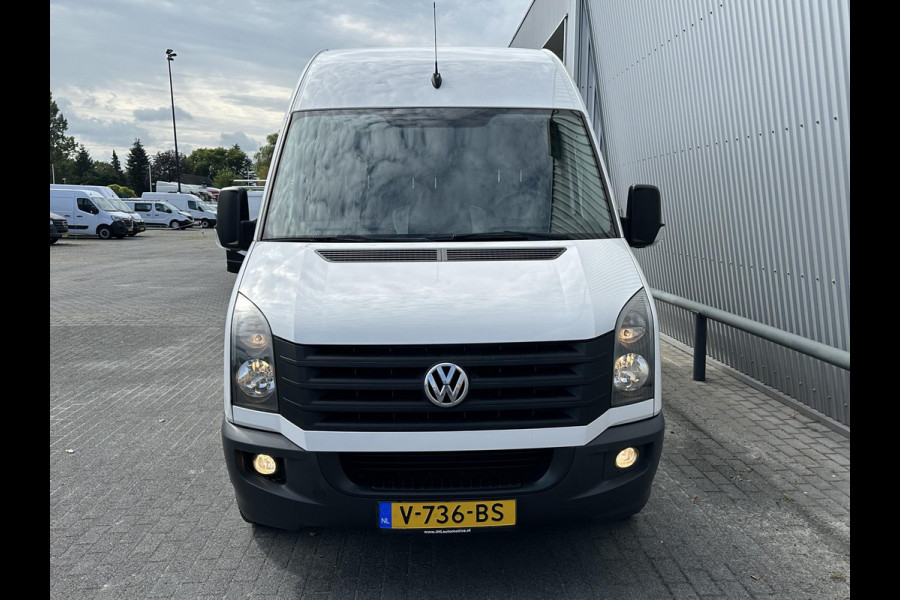 Volkswagen Crafter 35 2.0 TDI L2H2*A/C*CRUISE*3500KG HAAK*3P*