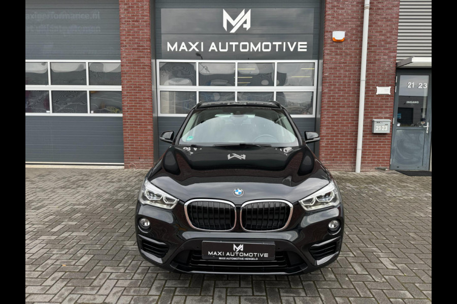 BMW X1 XDrive20i 192PK Sportline AUT LED Navi Stoelv Keyless