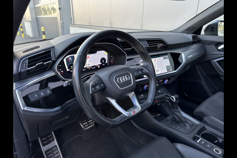 Audi Q3 Sportback 45 TFSI e 3x S Line M2022 PANO NAVI CAMERA PDC APPLE CARPLAY