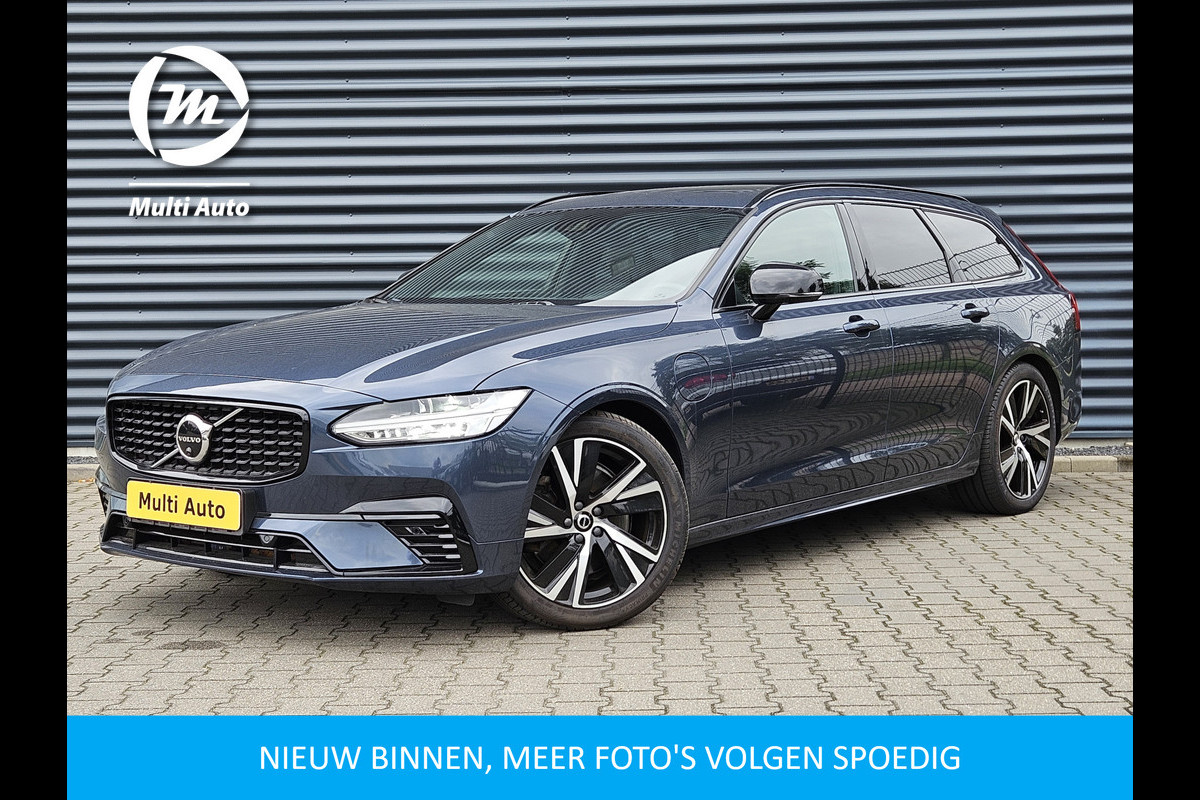 Volvo V90 T6 AWD R-Design Plug In Hybrid Dealer O.H PHEV | Panodak | Adaptive Cruise | 360 Camera | BLIS | Alcantara Sportstoelen Memory | Harman Kardon | Pilot Assist | Stuurverwarming |