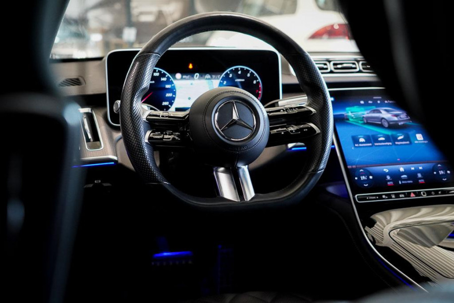 Mercedes-Benz S-Klasse 500 4MATIC Lang AMG Line / Pano / BTW / HUD / Burmester