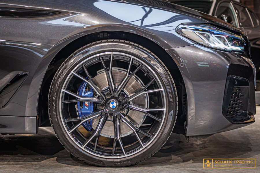 BMW 5 Serie Touring 530e|M-sport|Laser|Pano|20inch|Cam|TrekH