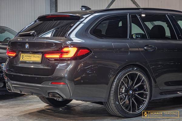 BMW 5 Serie Touring 530e|M-sport|Laser|Pano|20inch|Cam|TrekH