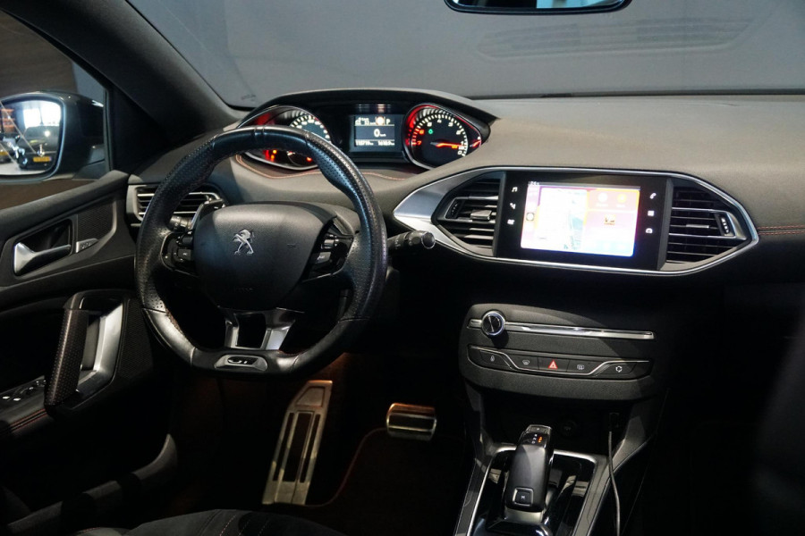 Peugeot 308 SW 1.6 e-THP GT 225 PK + APPLE CARPLAY / PANORAMA / CAMERA