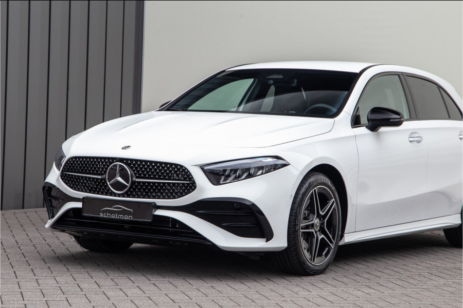 Mercedes-Benz A-Klasse 250 e AMG Line Facelift, Nightpack, Camera, Widescreen, Hybrid