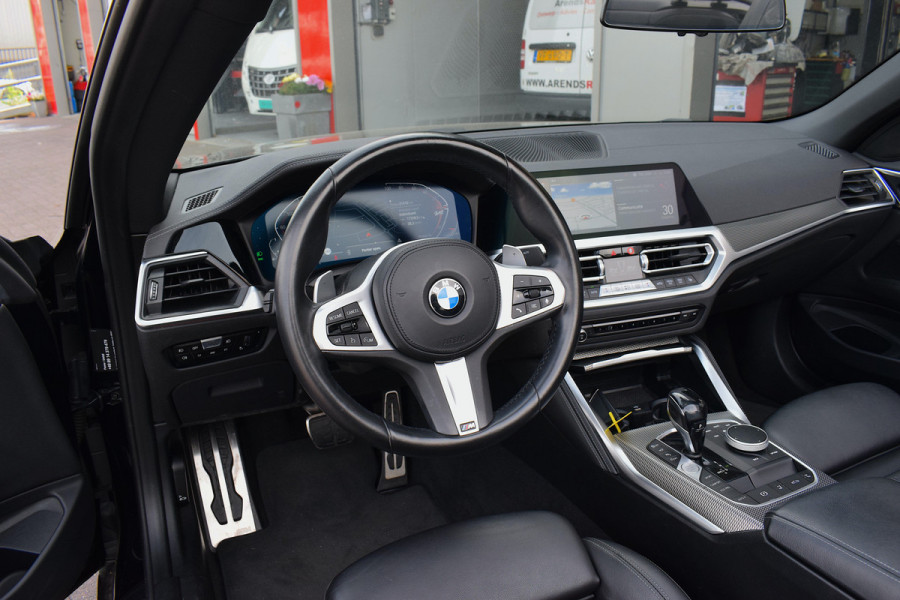 BMW 4 Serie Cabrio 420i High Executive | M-Sport | Leer | Mem. Seats | Stoelverw.