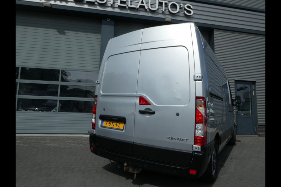 Renault Master T35 2.3 dCi L2H2 airco navigatie 3 zits