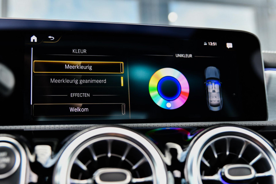 Mercedes-Benz CLA-Klasse 250 e AMG Plug-In Edition. Pano, Dodeh, Sfeer, CarPlay!