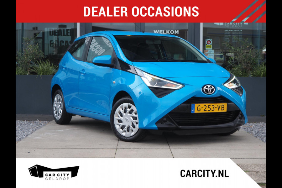 Toyota Aygo 1.0 VVT-i x-play limited / Camera / Carplay / Bluetooth