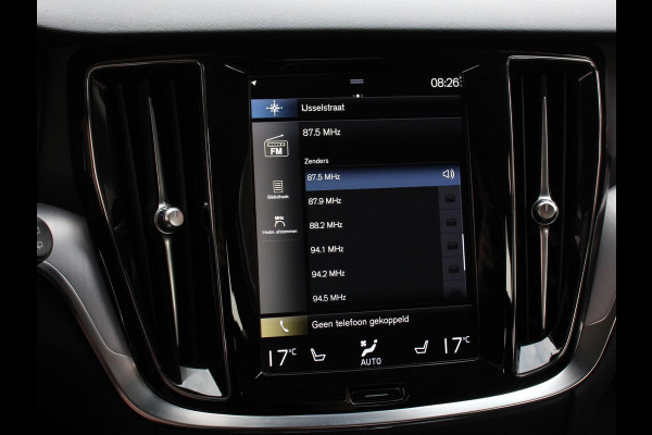 Volvo V60 2.0 T8 390pk Recharge AWD Inscription Expression | Navigatie | Apple Carplay/Android Auto | Elektrische trekhaak| Parkeersensoren | Elektrische achterklep | Adaptive Cruise Control | Virtual Cockpit | Stoel- en stuurverwarming | Ledverlichting |  Climate Control