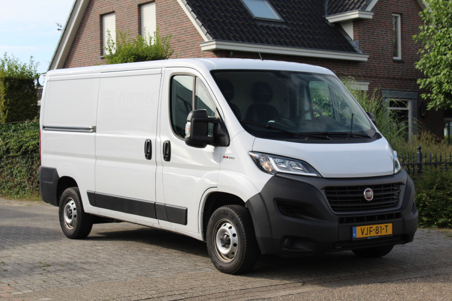 Fiat Ducato 30 2.3 MultiJet 120PK Euro6 L2H1 Luxury ✓ 3-zits ✓ trekhaak 2500KG ✓ airco ✓ navigatie ✓ camera