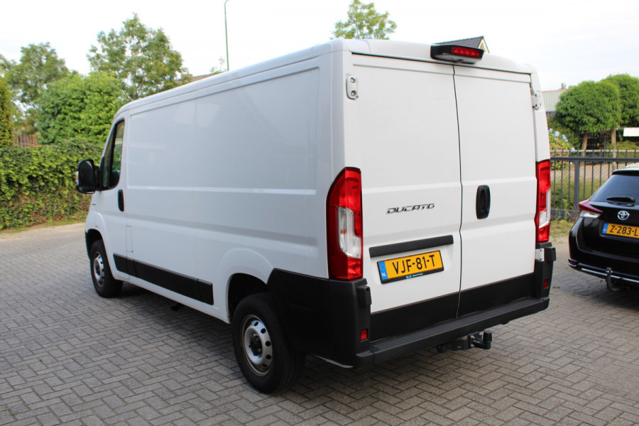 Fiat Ducato 30 2.3 MultiJet 120PK Euro6 L2H1 Luxury ✓ 3-zits ✓ trekhaak 2500KG ✓ airco ✓ navigatie ✓ camera