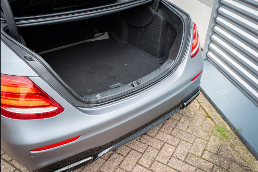 Mercedes-Benz E-Klasse AMG 63 S 4MATIC+ Schaalstoel Keramisch Carbon Burmester Ambient 360 Cam Widescreen ACC