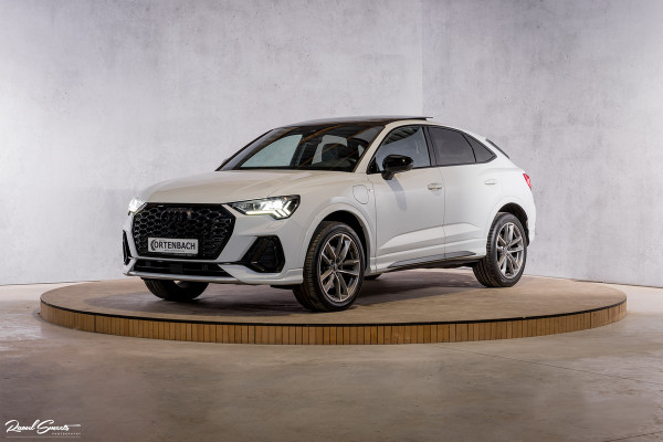 Audi Q3 Sportback 45 TFSI e S Edition | Adaptive cruise | Panorama | Matrix | Carplay |