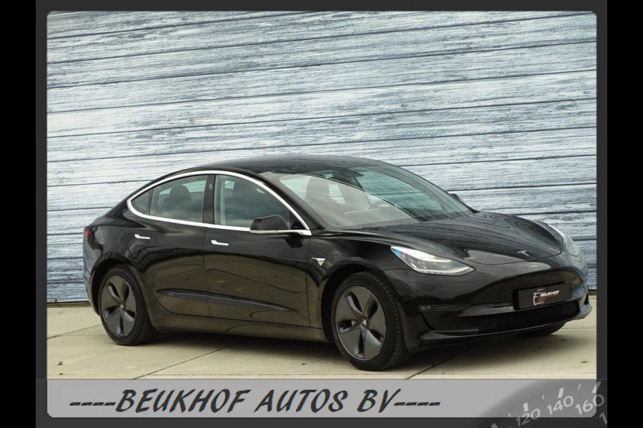 Tesla Model 3 Standard RWD Plus 325pk Pano Autopilot Leer