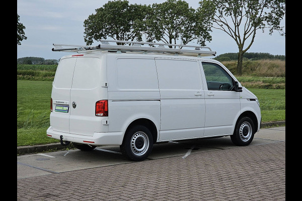 Volkswagen Transporter 2.0 TDI L1H1 airco, navi, pdc, trekhaak, imperiaal