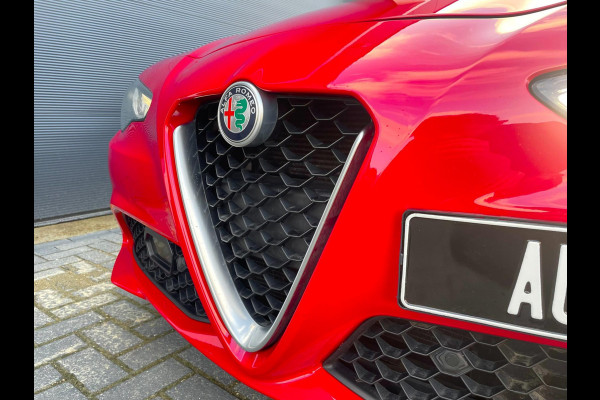 Alfa Romeo Giulia 2.0T Super | Pano | Memory | Leder | Dodehoek