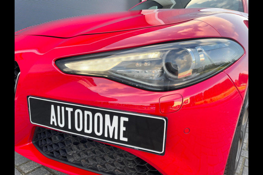 Alfa Romeo Giulia 2.0T Super | Pano | Memory | Leder | Dodehoek