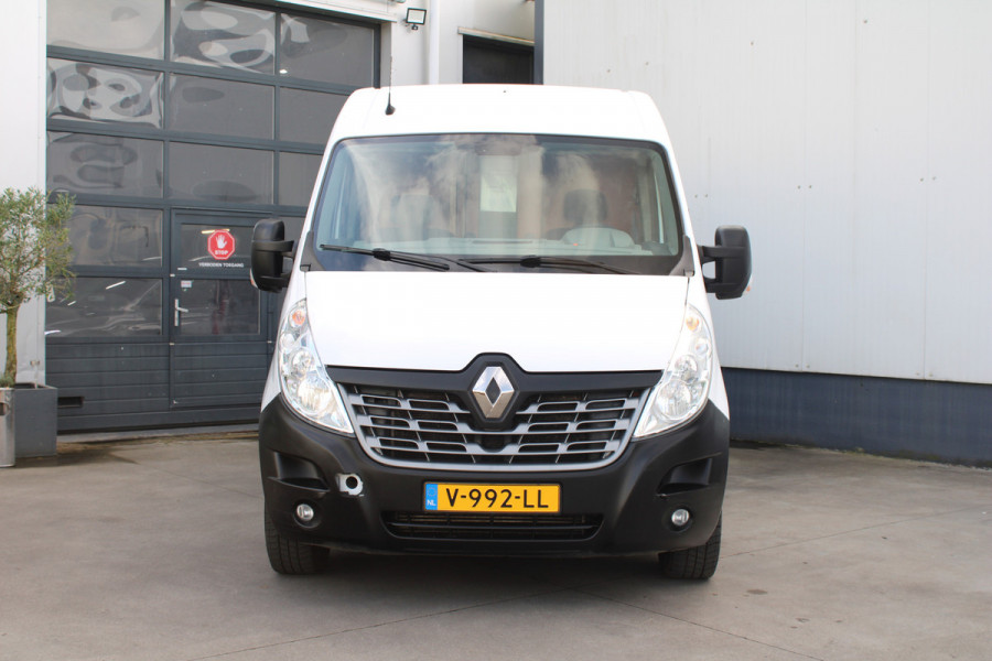 Renault Master T35 2.3 dCi L3H2