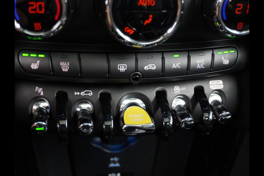 MINI Electric €17.895,- na Subsidie. Leer Pano-dak Skdak Sportst. Camera Carplay-vb. Ecc Navi-Connected Plus DAB Bluetooth PDC Regen-Lichtsens Harman-Kardon Hifi Isofix B-spieg el/klap/verw Head-up display Lichtpakket bi-ruim Yours €2.000 subsidie mogelijk!